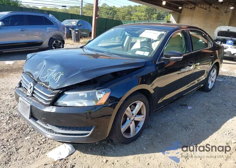 2013 Volkswagen Passat 2.5L Se из США, поврежденный, VIN 1VWBP7A30DC015332